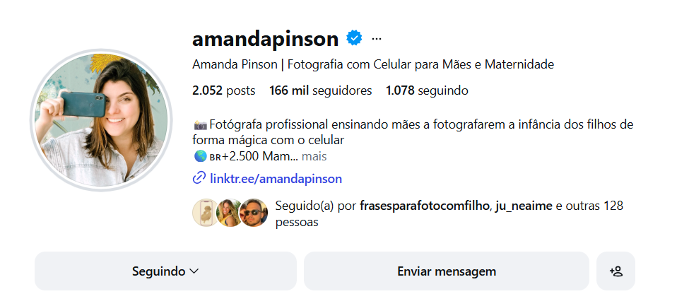 Instagram profile showing 166k followers for @amandapinson